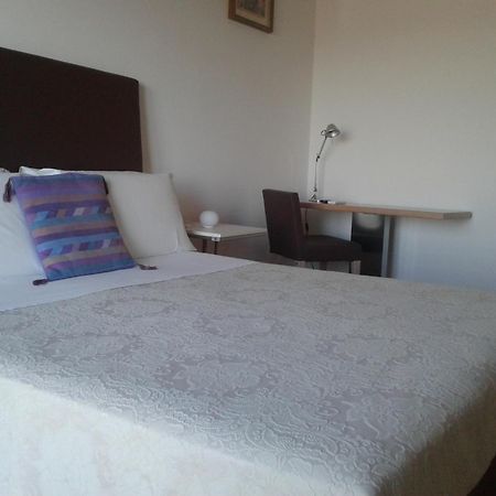 Bed and Breakfast Belo Horizonte Чивитанова-Марке Экстерьер фото