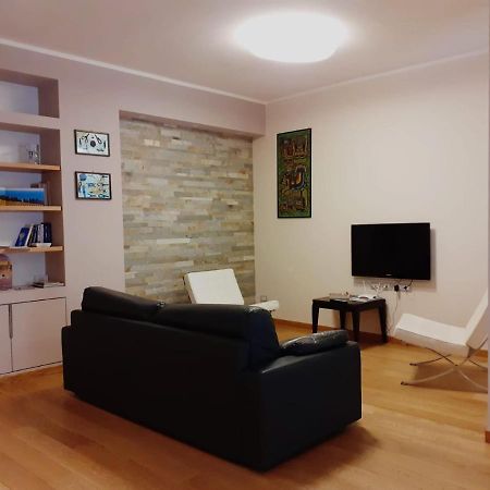 Bed and Breakfast Belo Horizonte Чивитанова-Марке Экстерьер фото