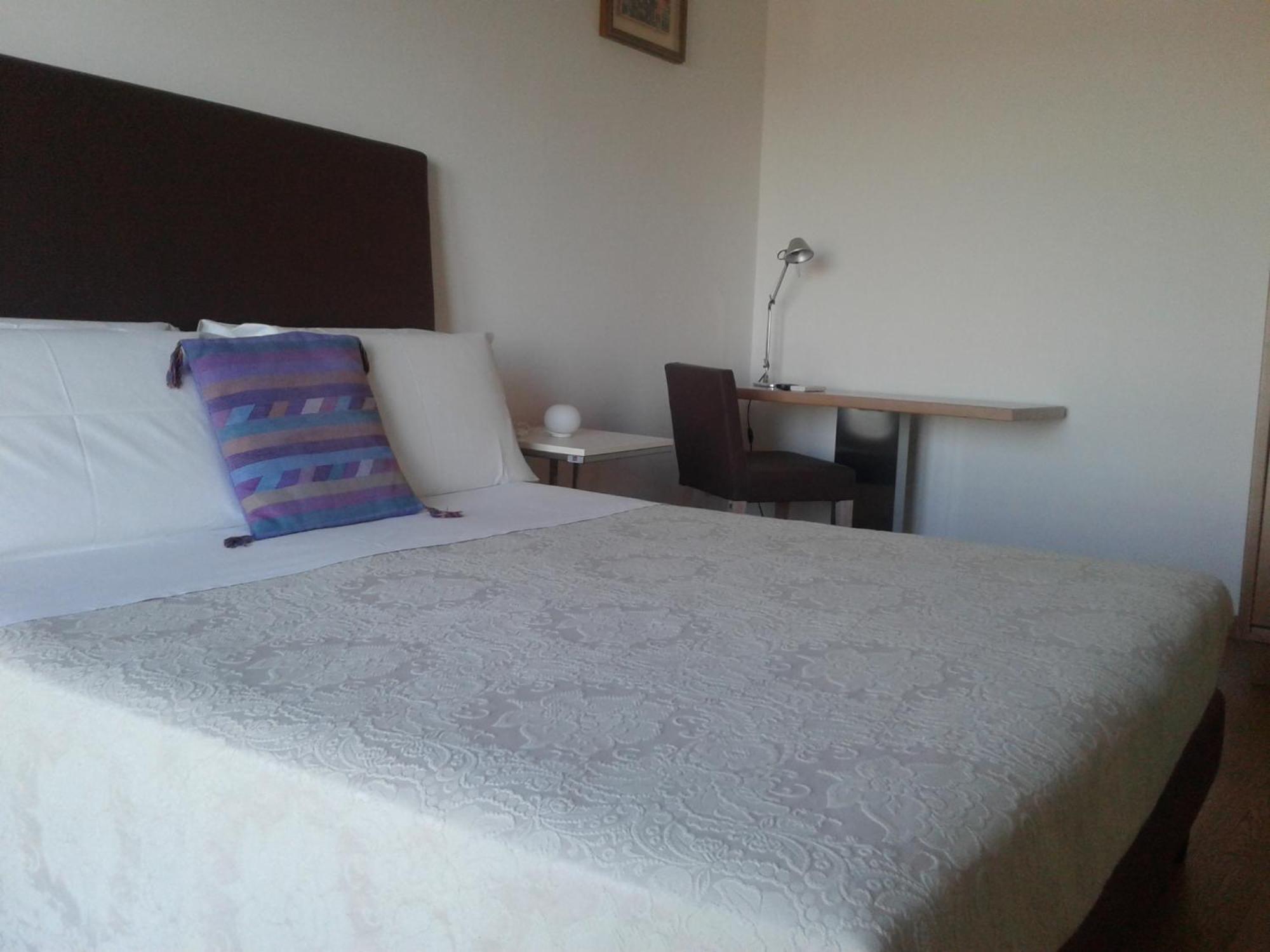 Bed and Breakfast Belo Horizonte Чивитанова-Марке Экстерьер фото
